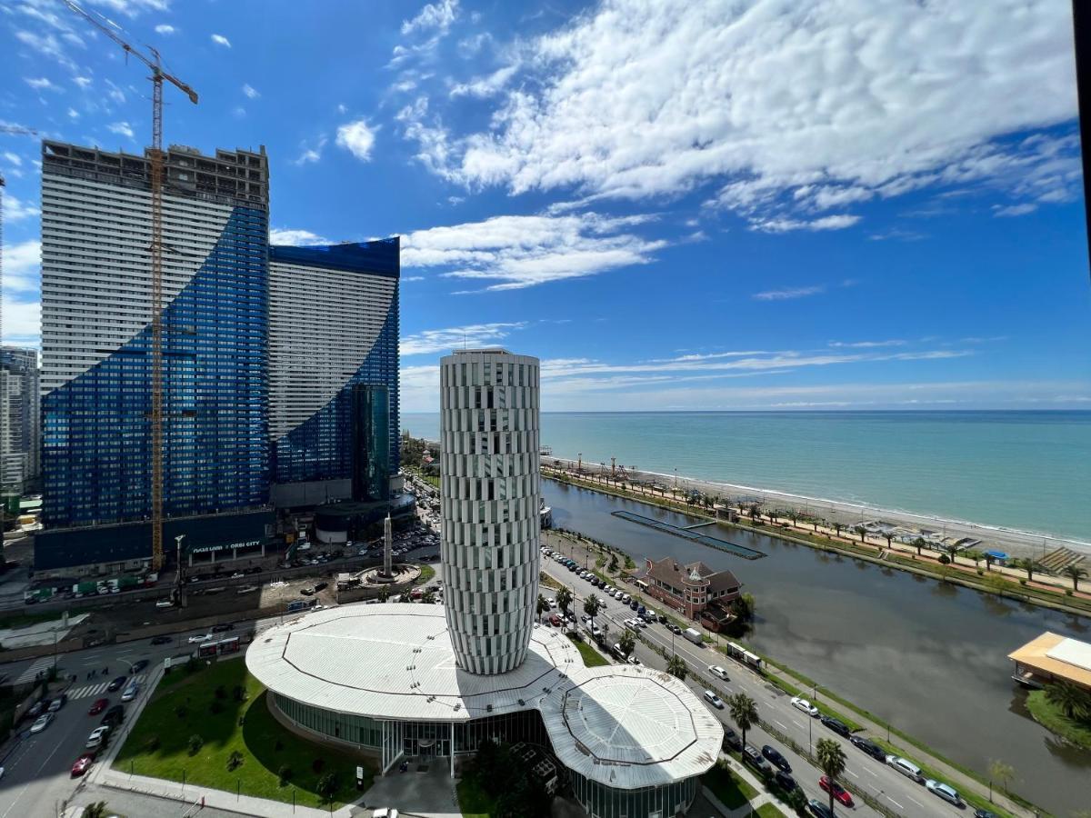 Sunshine Apartments Batumi Exterior photo